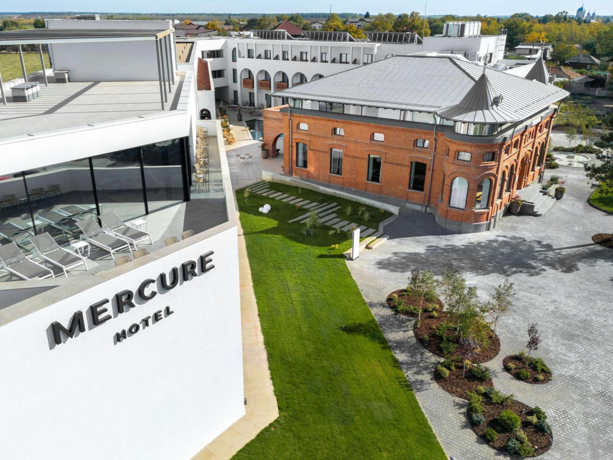 Mercure Conacul Cozieni Pasarea المظهر الخارجي الصورة